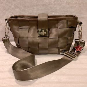 Harvey’s The Original Seatbeltbag